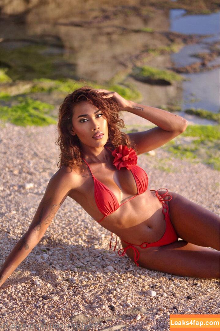 kira.asia.ts / kiraasia_ts leaked photo photo #0185