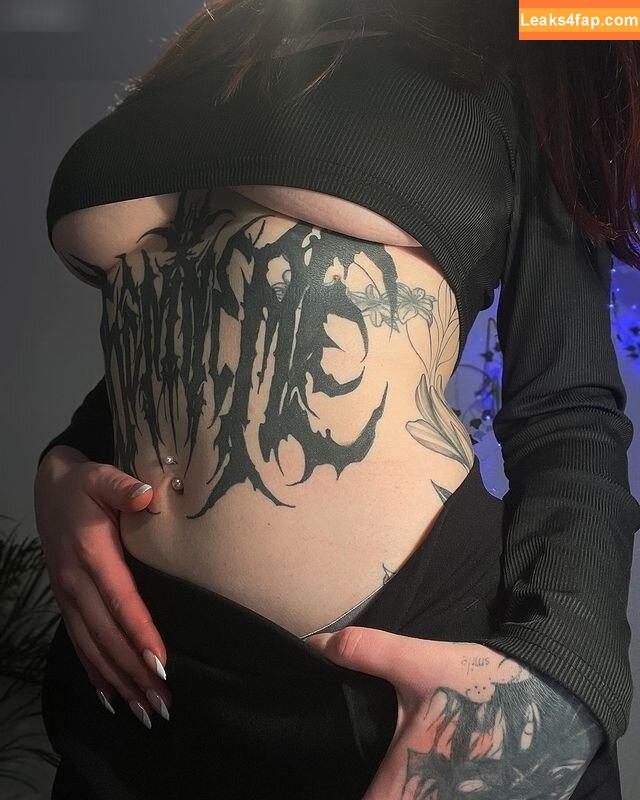 Kira-Julie / nami_swaaaan leaked photo photo #0029
