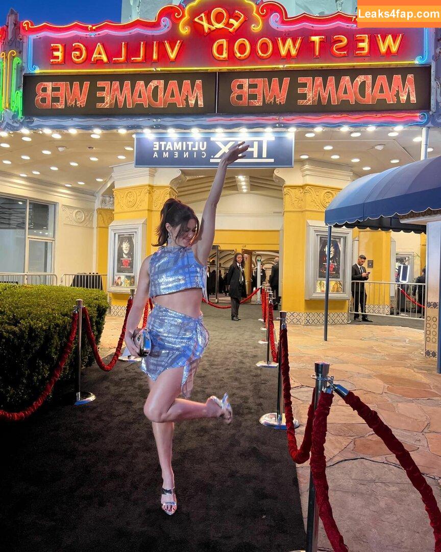 Kira Kosarin / kirakosarin leaked photo photo #0341