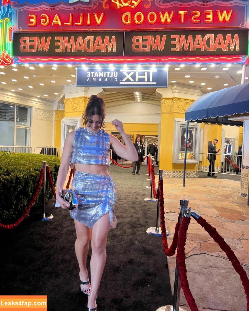 Kira Kosarin / kirakosarin leaked photo photo #0343