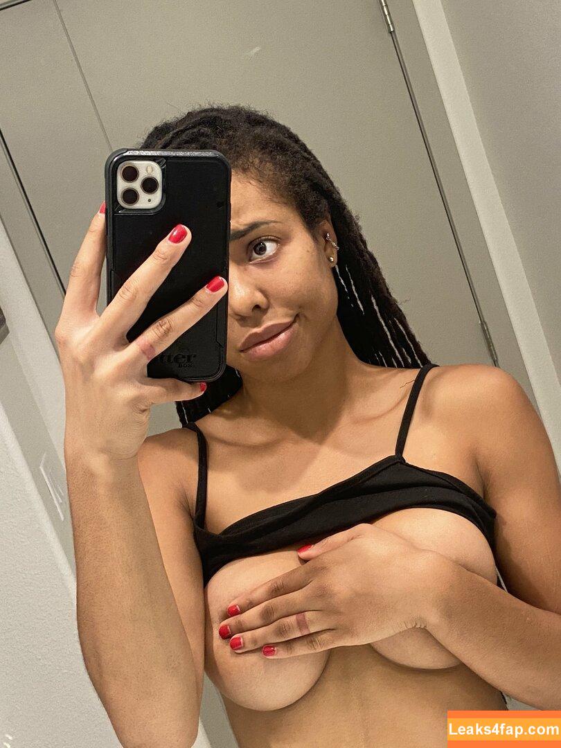 Kira Noir / thekiranoir / thekiranoirgram leaked photo photo #0009