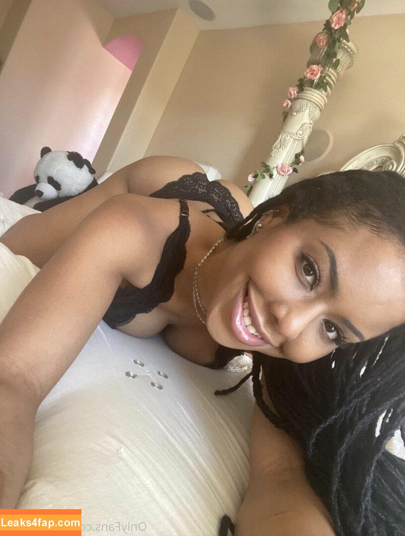 Kira Noir / thekiranoir / thekiranoirgram leaked photo photo #0167