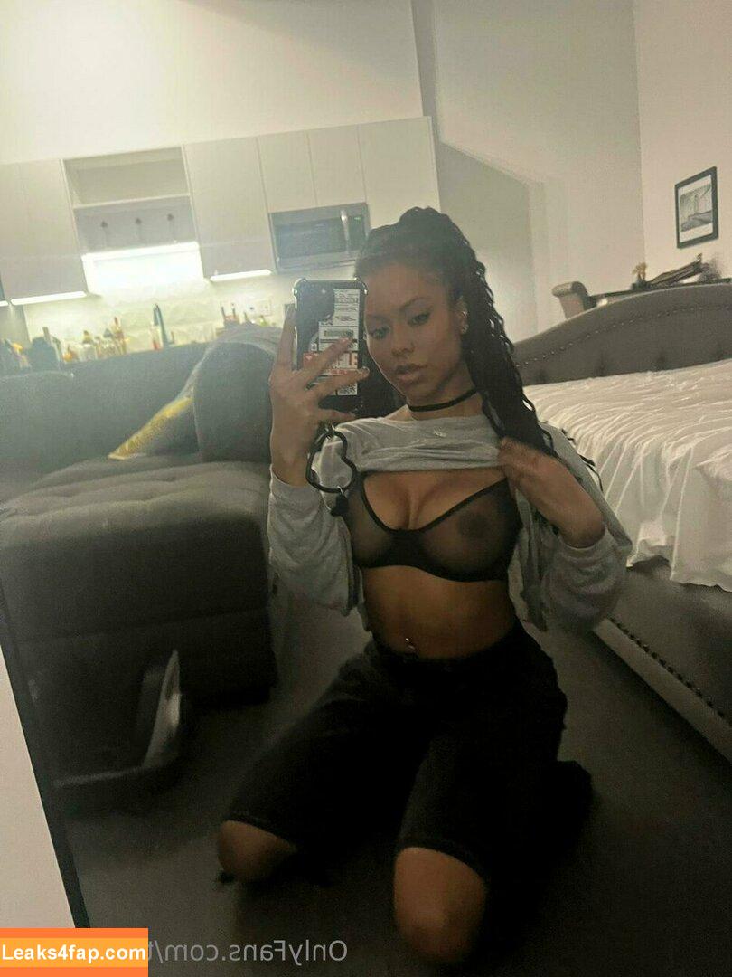 Kira Noir / thekiranoir / thekiranoirgram leaked photo photo #0452