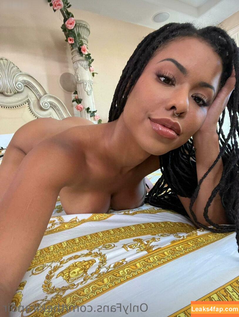 Kira Noir / thekiranoir / thekiranoirgram leaked photo photo #0786