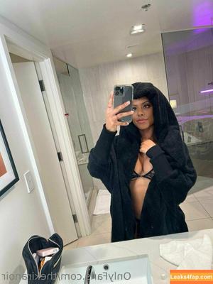 Kira Noir фото #0098