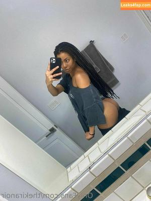 Kira Noir photo #0234