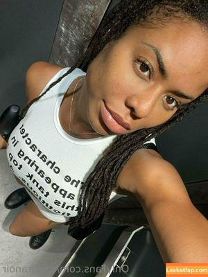 Kira Noir photo #0314