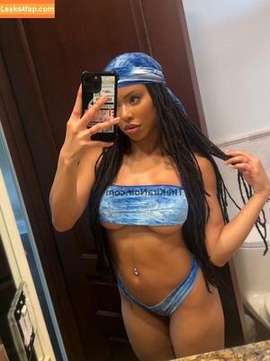 Kira Noir photo #0545