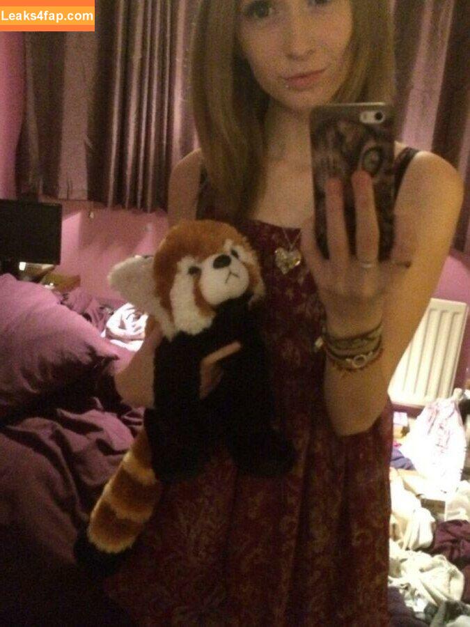 kirabee /  leaked photo photo #0007