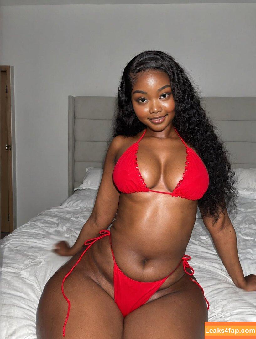 Kirabesha / Kira Besha / South African Curvy teen leaked photo photo #0020