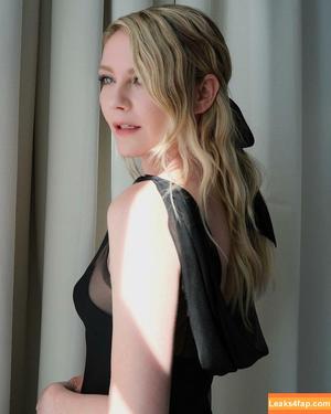 Kirsten Dunst photo #0235