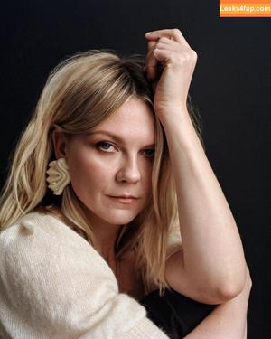 Kirsten Dunst photo #0495