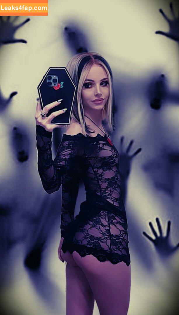 Kirsten Kaye / kirstenkaye_ leaked photo photo #0016