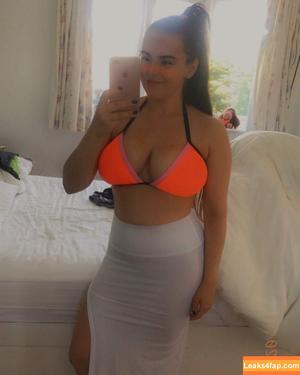 Kirsty Brittain photo #0032