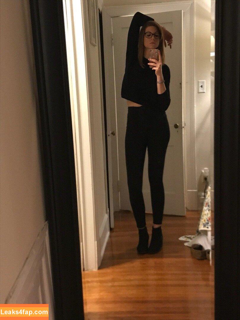 Kirsty / Korsty_ / aloegoddess / blondekristy / kirstyaustin7 / kirstylouisewells leaked photo photo #0205