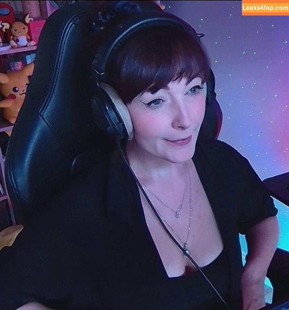 Kirsty / Korsty_ / aloegoddess / blondekristy / kirstyaustin7 / kirstylouisewells leaked photo photo #0225