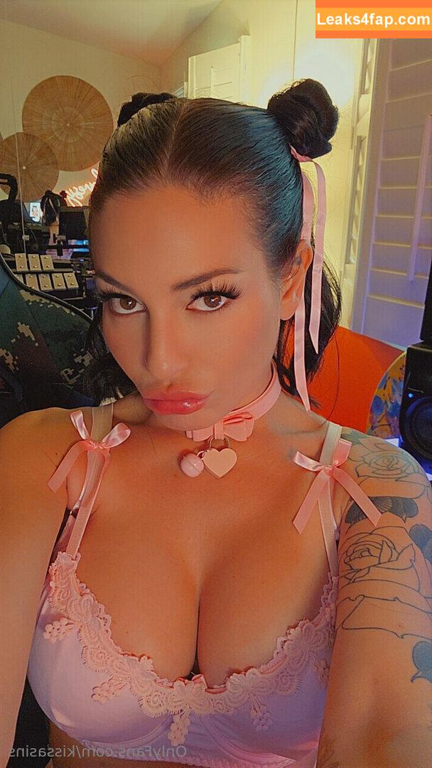 Kissa Sins / Coyotelovesyou / kissasins / trubble_wubz leaked photo photo #0102