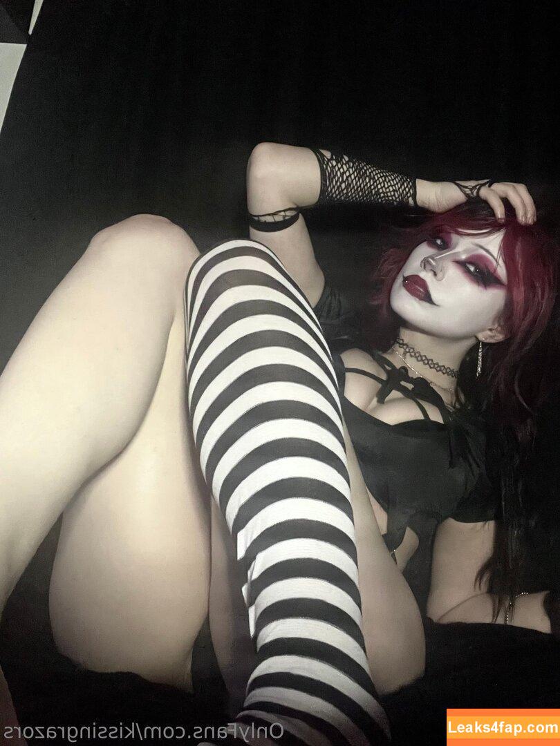 kissingrazors /  leaked photo photo #0073
