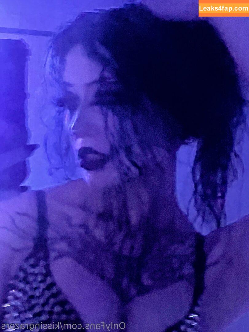 kissingrazors /  leaked photo photo #0148