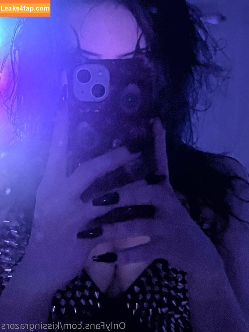 kissingrazors /  leaked photo photo #0154