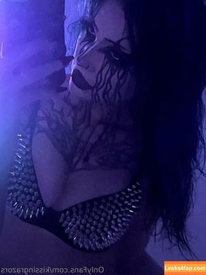 kissingrazors photo #0144
