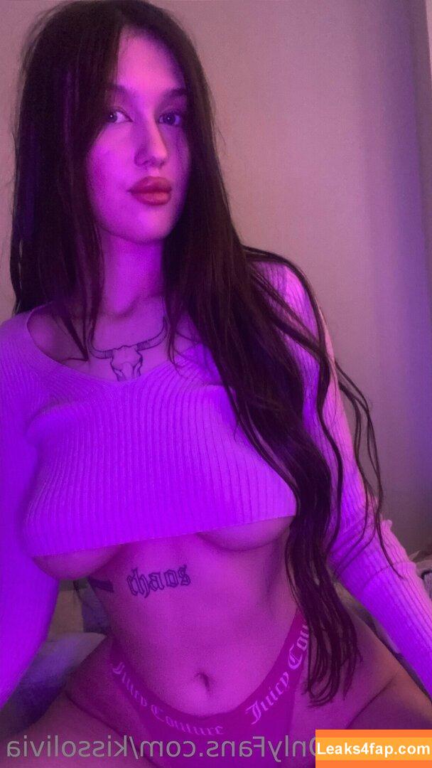 kissolivia / kissolivia_ leaked photo photo #0143