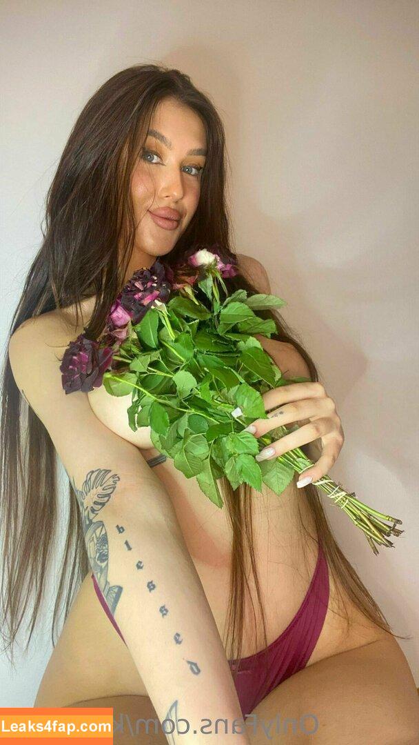 kissolivia / kissolivia_ leaked photo photo #0146