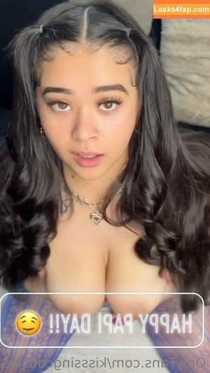 kisssingcousins photo #0194