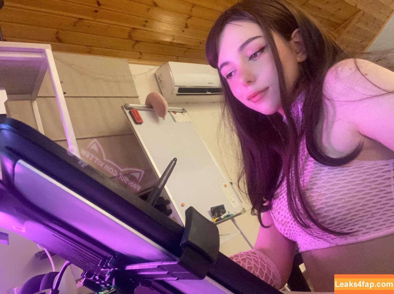 Kittew / Kittew art / kittew_kittew leaked photo photo #0032