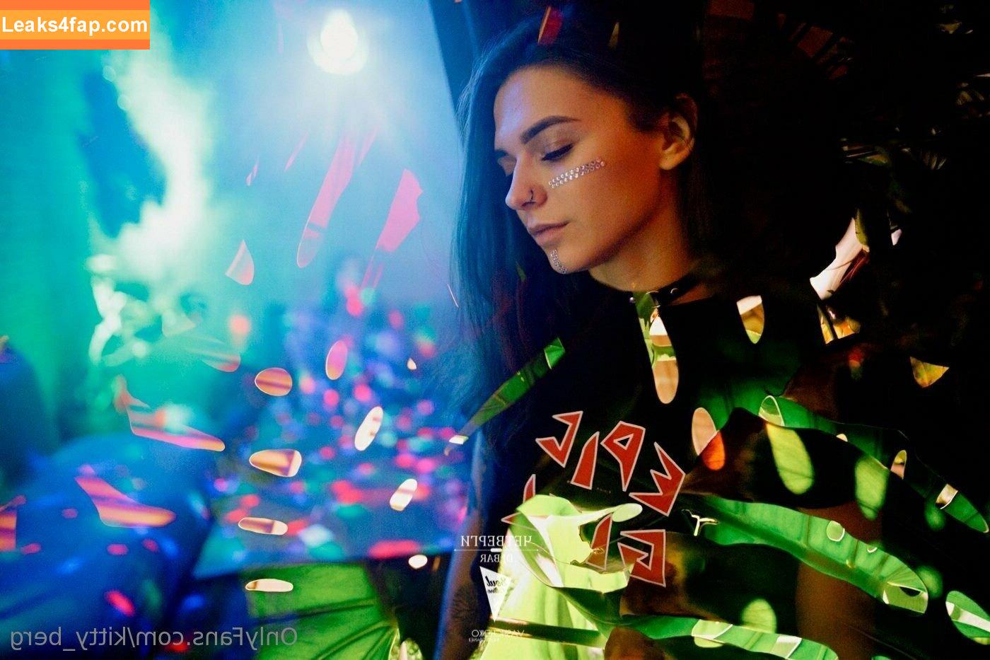 Kitty Berg / kitty_berg / kittyberg слитое фото фото #0464