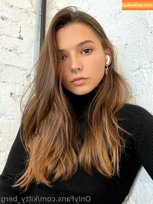 Kitty Berg фото #0018