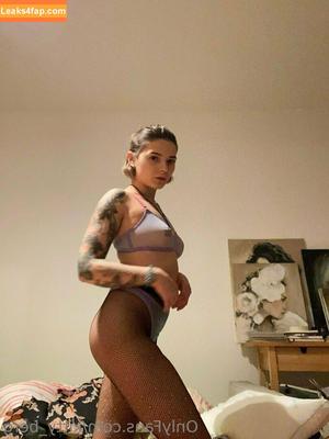 Kitty Berg фото #0030