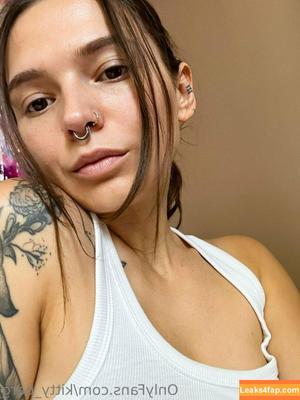 Kitty Berg фото #0313