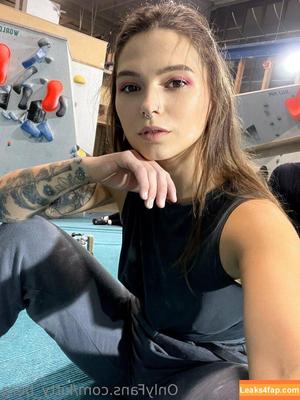 Kitty Berg фото #0390