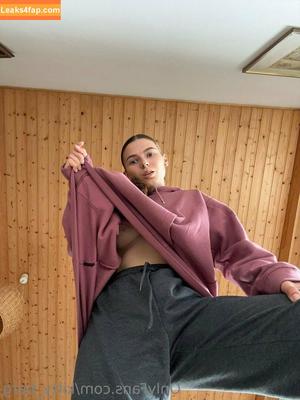 Kitty Berg фото #0453