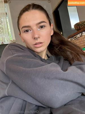 Kitty Berg фото #0575