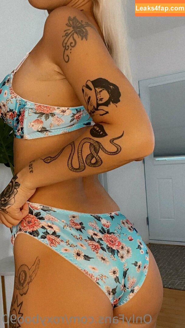 Kitty Mom / Adriana18Star / Kittylovexx99 / Roxyboo90 leaked photo photo #0011