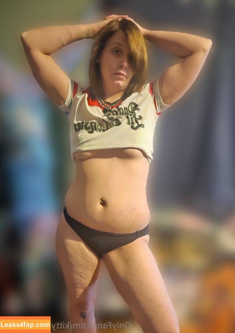 kitty-vonkush69 /  leaked photo photo #0007