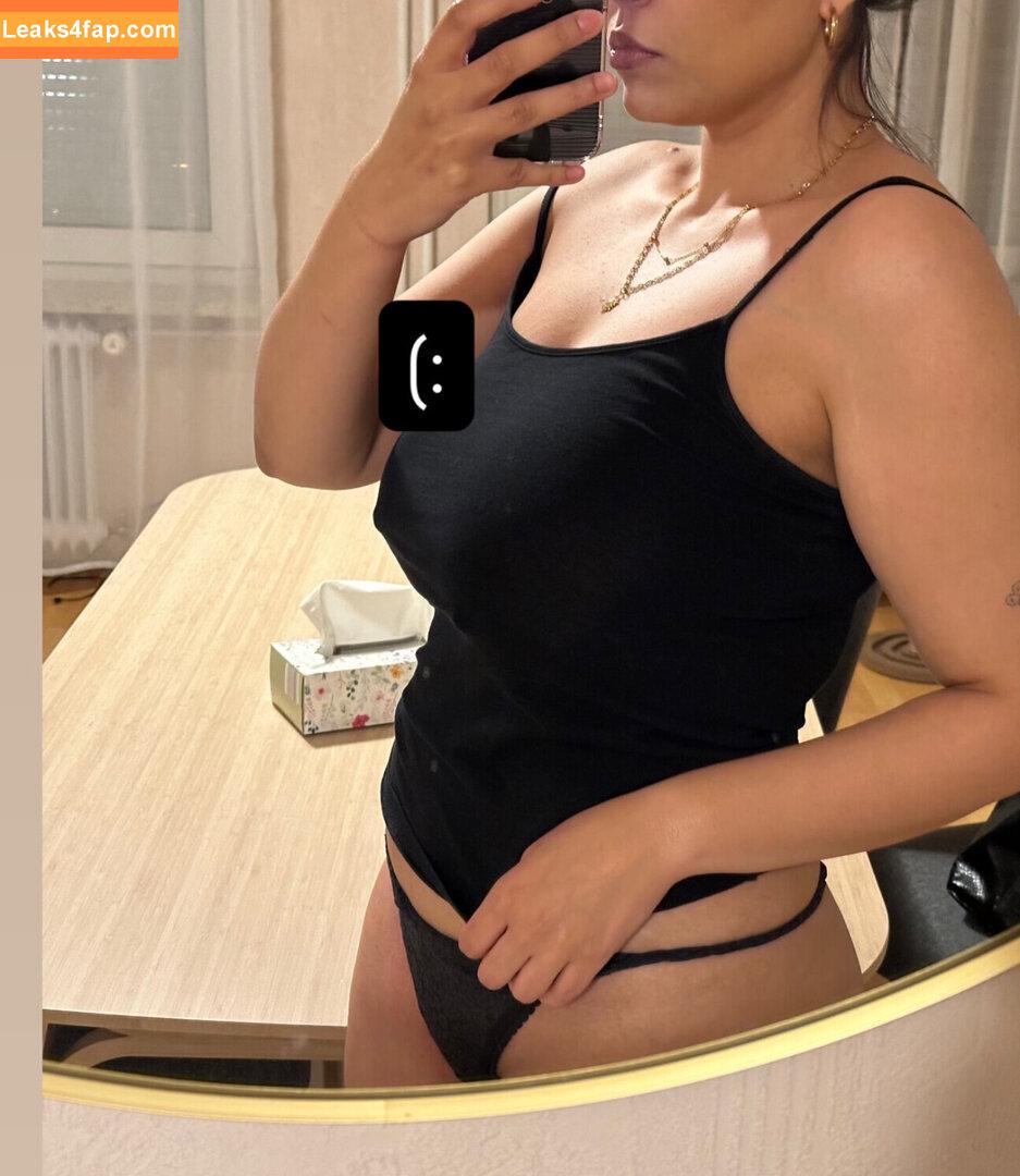 Kittycatpeach / Peachyara leaked photo photo #0027