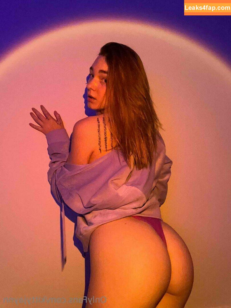 kittyjaynn / kitty.florentine leaked photo photo #0100