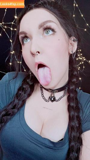 KittyKlaw ASMR photo #0054
