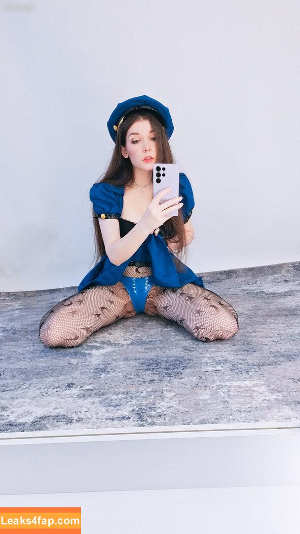 KittyKlaw / Angelina Lin / asmr.kittyklaw / kittyklawtv leaked photo photo #0123