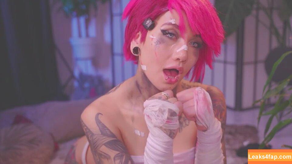 Kittymolly_ / Mollygrin / MollyxKitty666 / kittymolly._ leaked photo photo #0100