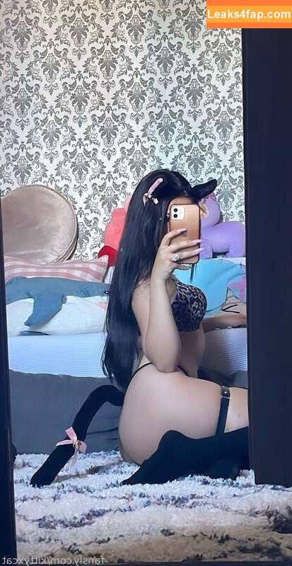 kittyxcat / https: / lilaxgsm leaked photo photo #0027