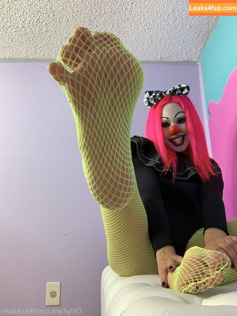 kitziklown /  leaked photo photo #0044