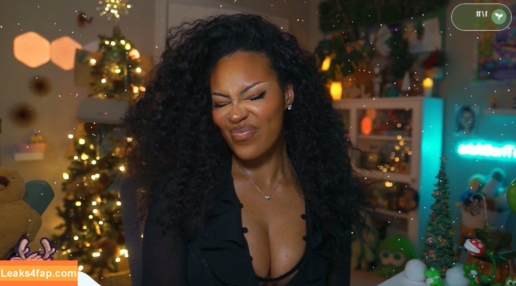 KiwiOnTheSticks / https: leaked photo photo #0006