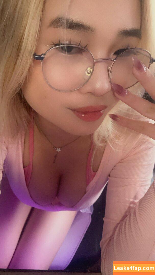 kkellyhsu /  leaked photo photo #0078