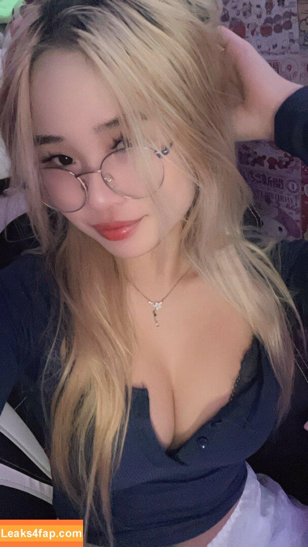 kkellyhsu /  leaked photo photo #0092