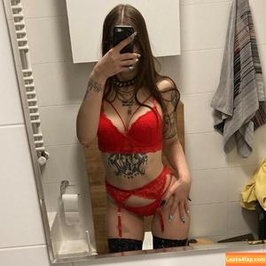 kkinka_ photo #0001