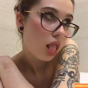 kkinka_ photo #0006